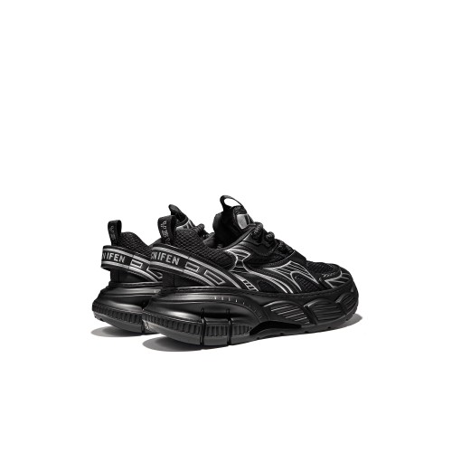 Dynamic Pace Shoe