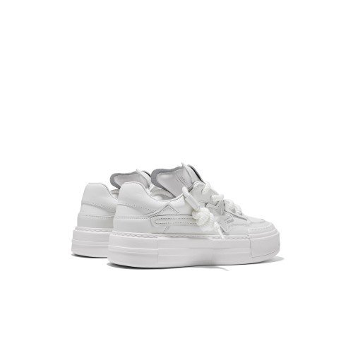 PureWhite Classic Sneaker