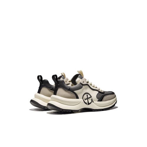 VitalStep Sport Sneaker
