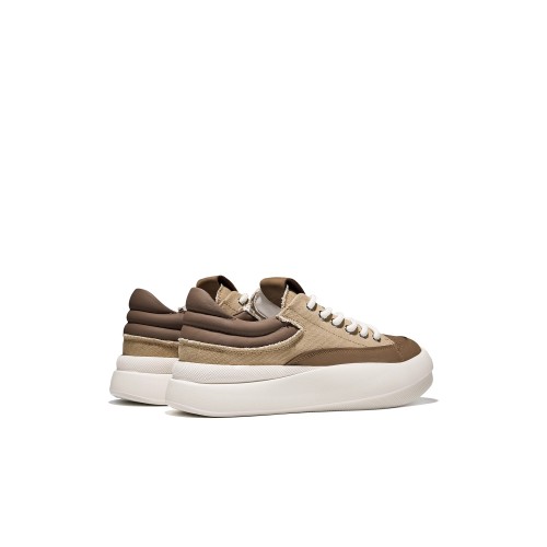 Momentum Skate Sneaker